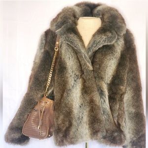 Mob Wife Winter 💋 faux fur coat giving Carmela Soprano Vibes 🤍 Dennis Basso